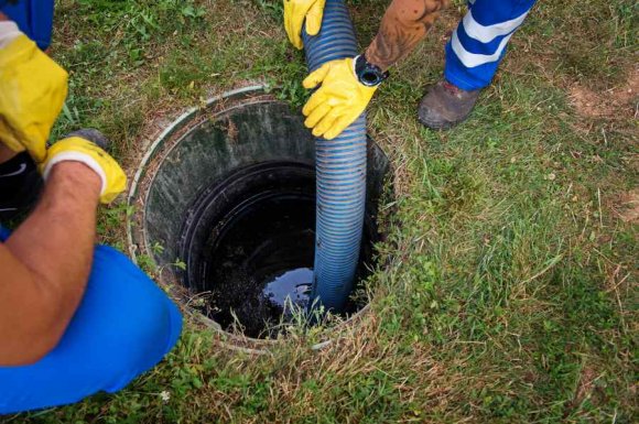 Entreprise pour effectuer une vidange complète d’une fosse septique 